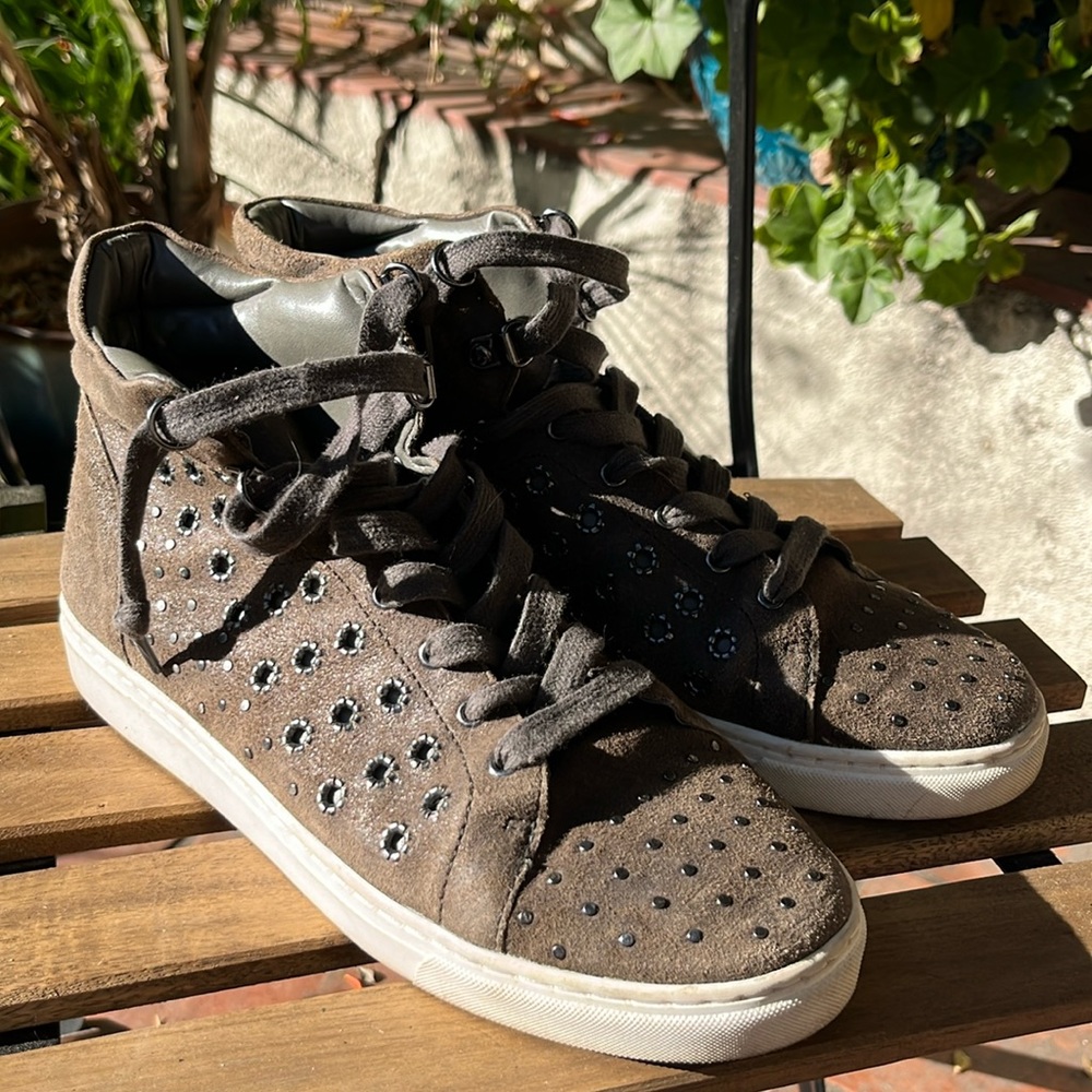 Vince Camuto brown leather studded high top Bestina sneakers size 8.5